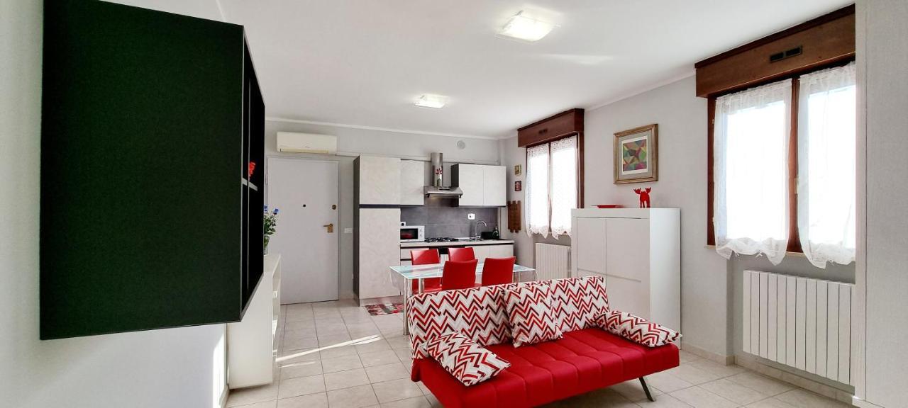 Guest Holiday Bari Reggio nell'Emilia Esterno foto